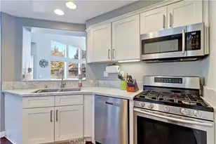 103 Camino Del Oro, Rancho Santa Margarita, CA 92688 - Photo 11