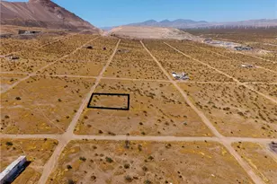 3 Comstock Ave, Mojave, CA 93501 - Photo 1