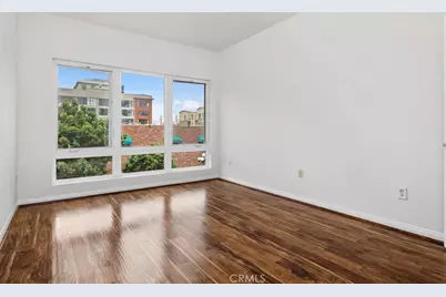 450 J, San Diego, CA 92101 - Photo 19