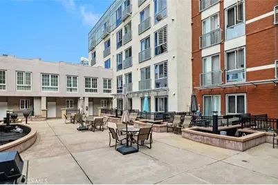 450 J, San Diego, CA 92101 - Photo 33