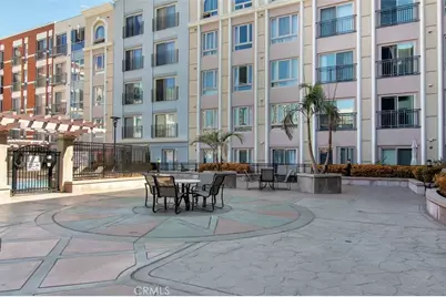 450 J, San Diego, CA 92101 - Photo 49