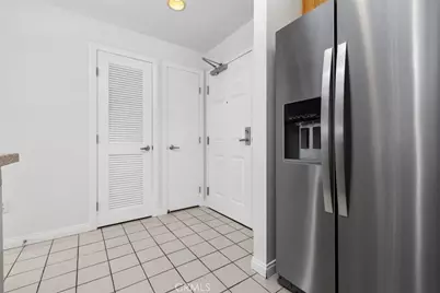 450 J, San Diego, CA 92101 - Photo 17