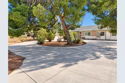 18393 Orange, Hesperia, CA 92345 - Photo 3
