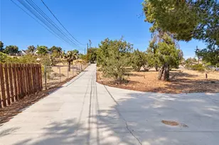 18393 Orange, Hesperia, CA 92345 - Photo 27