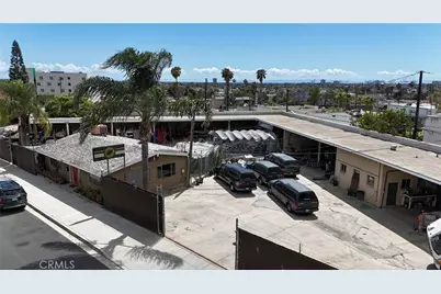 1849 N Reservoir W, Signal Hill, CA 90755 - Photo 9
