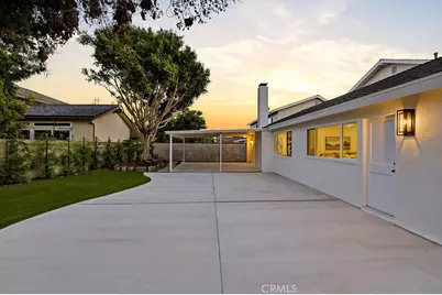 21142 Brookhurst Street, Huntington Beach, CA 92646 - Photo 37