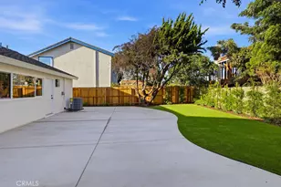 21142 Brookhurst St, Huntington Beach, CA 92646 - Photo 35
