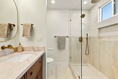 21142 Brookhurst Street, Huntington Beach, CA 92646 - Photo 25