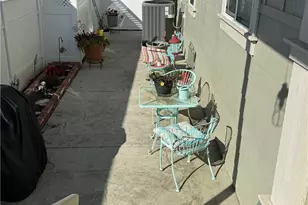 18601 Newland Street, Huntington Beach, CA 92646 - Photo 5