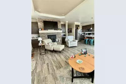 18601 Newland Street #4, Huntington Beach, CA 92646 - Photo 7