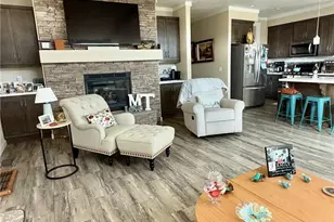 18601 Newland Street, Huntington Beach, CA 92646 - Photo 7