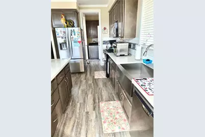 18601 Newland Street #4, Huntington Beach, CA 92646 - Photo 19