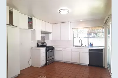 18118 Antonio Avenue, Cerritos, CA 90703 - Photo 5