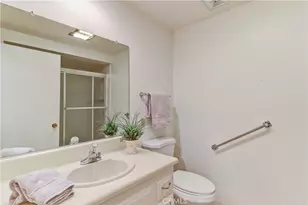 2190 Via Mariposa, Laguna Woods, CA 92637 - Photo 17