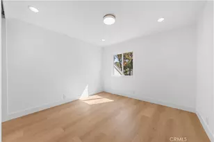 94 Sequoia Tree Ln, Irvine, CA 92612 - Photo 19