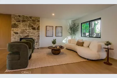 24245 Hatteras, Woodland Hills, CA 91367 - Photo 11
