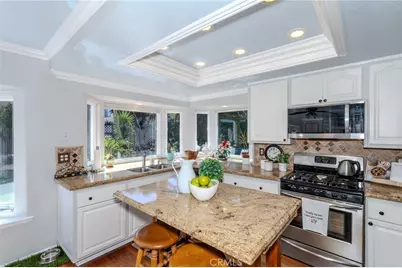 8712 Mossford Dr., Huntington Beach, CA 92646 - Photo 15