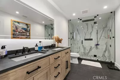 1711 Sirrine, Santa Ana, CA 92705 - Photo 19