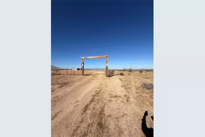 23952 Apple Valley, Apple Valley, CA 92308 - Photo 1
