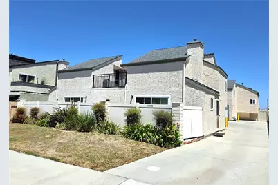 16692 Dolores, Huntington Beach, CA 92649 - Photo 3