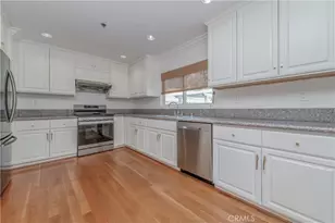 1688 Locust St, Pasadena, CA 91106 - Photo 13