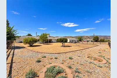 18220 Bowie, Tehachapi, CA 93561 - Photo 27