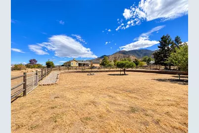 18220 Bowie, Tehachapi, CA 93561 - Photo 29