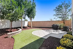 35326 Marabella Ct, Winchester, CA 92596 - Photo 3