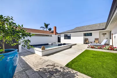 21311 Antiqua Lane, Huntington Beach, CA 92646 - Photo 5