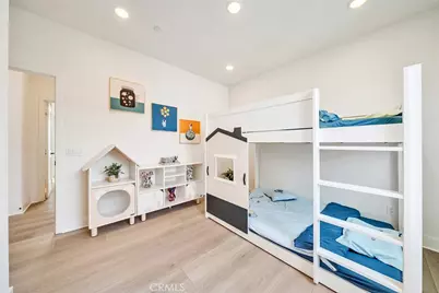 16345 Veterans, Tustin, CA 92782 - Photo 17