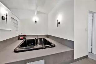 21151 Chubasco Ln, Huntington Beach, CA 92646 - Photo 17