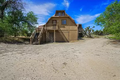 10075 Monte Vista Road, Phelan, CA 92371 - Photo 3