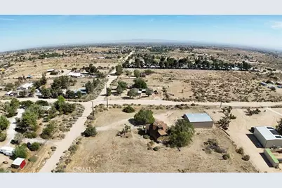 10075 Monte Vista Road, Phelan, CA 92371 - Photo 31