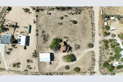 10075 Monte Vista Road, Phelan, CA 92371 - Photo 33