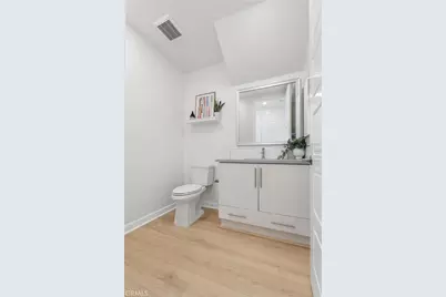 119 Newall, Irvine, CA 92618 - Photo 9