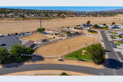 18370 Niagara, Victorville, CA 92395 - Photo 67