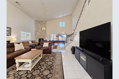 18370 Niagara, Victorville, CA 92395 - Photo 7