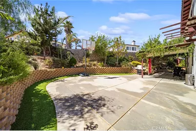 31265 Southampton Court, Menifee, CA 92584 - Photo 9