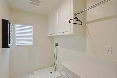 7087 Cove Way, Jurupa Valley, CA 91752 - Photo 33