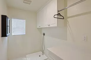 7087 Cove Wy, Jurupa Valley, CA 91752 - Photo 33