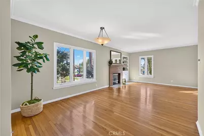 345 Park Avenue, Long Beach, CA 90814 - Photo 11