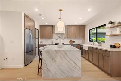 5747 Bevis Avenue, Sherman Oaks, CA 91411 - Photo 3