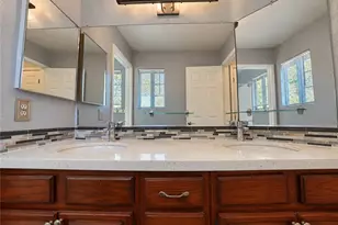 25652 Nottingham Ct, Laguna Hills, CA 92653 - Photo 29