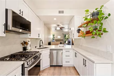 21895 Barbados, Mission Viejo, CA 92692 - Photo 11