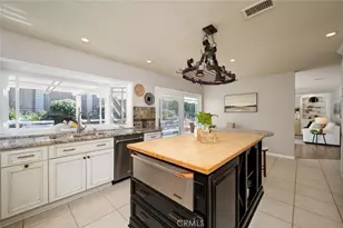 10692 Albany Cir, Villa Park, CA 92861 - Photo 11