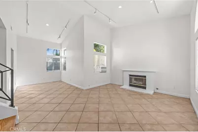 32970 Winnepeg Pl, Lake Elsinore, CA 92530 - Photo 11