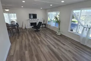 2481 Arapaho, Thousand Oaks, CA 91362 - Photo 13