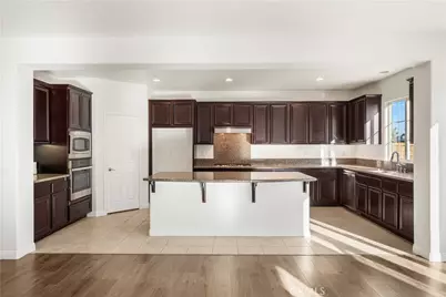 7539 Sanctuary Drive, Corona, CA 92883 - Photo 15