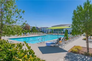 2239 Melogold Wy, Corona, CA 92883 - Photo 21
