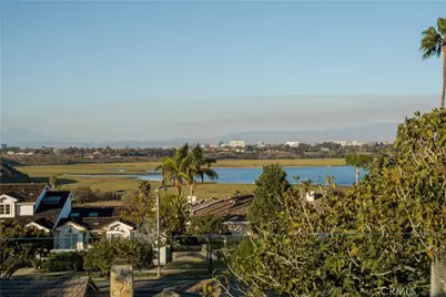 2118 Leeward, Newport Beach, CA 92660 - Photo 35